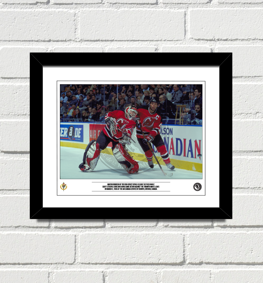 Vintage Hockey framed photo of Martin Brodeur - New Jersey Devils