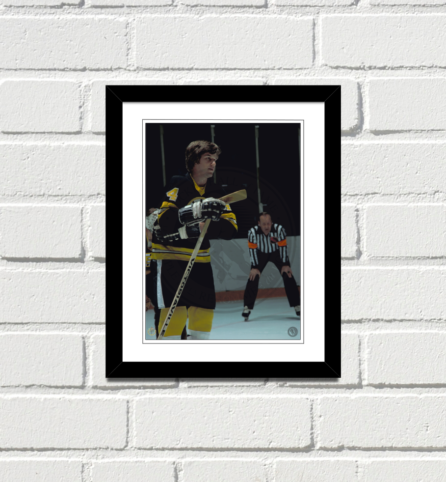 Vintage Hockey framed photo of Bobby Orr - Boston Bruins